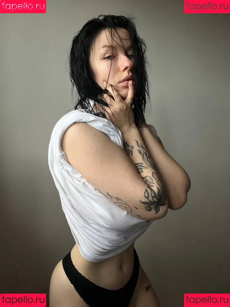 innervus Onlyfans Photo Gallery 