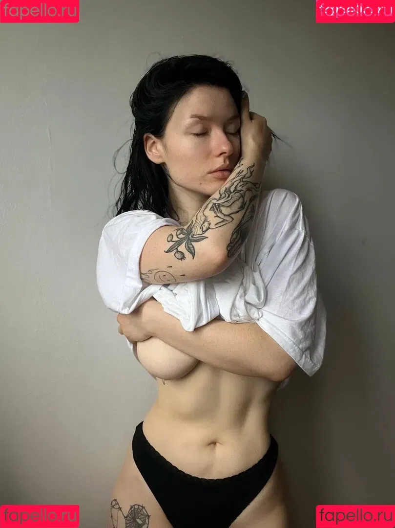 innervus Onlyfans Photo Gallery 