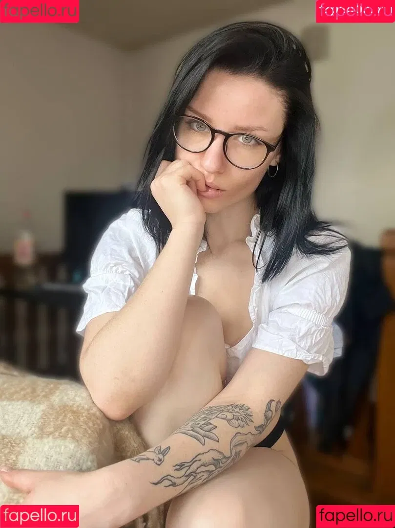 innervus Onlyfans Photo Gallery 