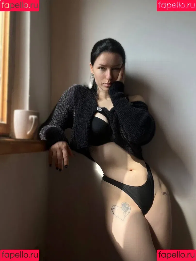 innervus Onlyfans Photo Gallery 