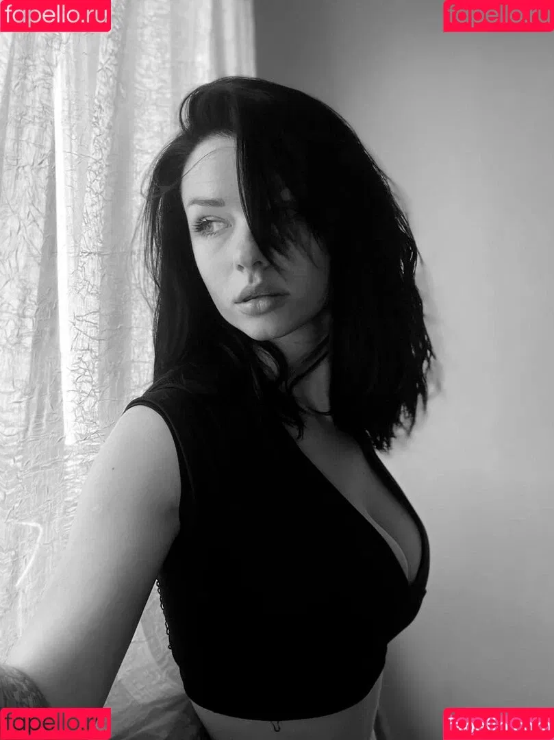 innervus Onlyfans Photo Gallery 