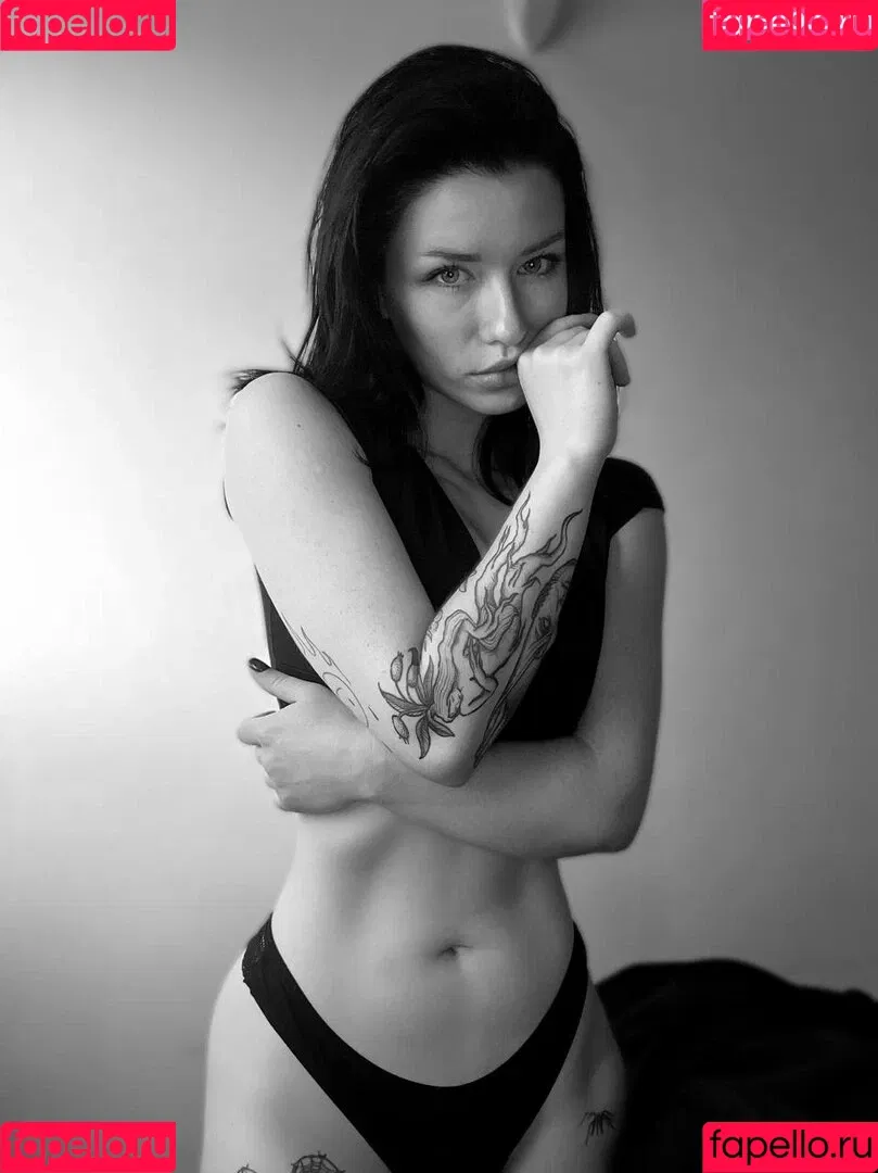 innervus Onlyfans Photo Gallery 