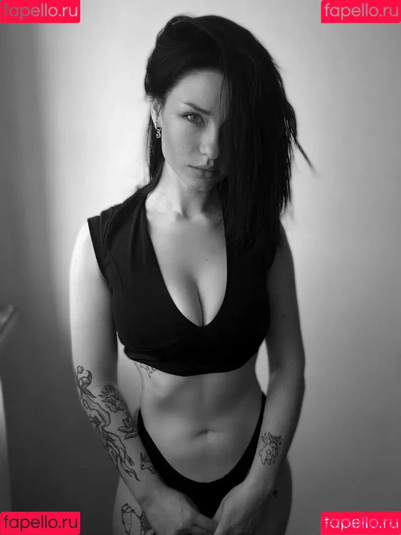 innervus Onlyfans Photo Gallery 