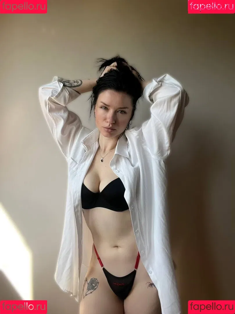 innervus Onlyfans Photo Gallery 