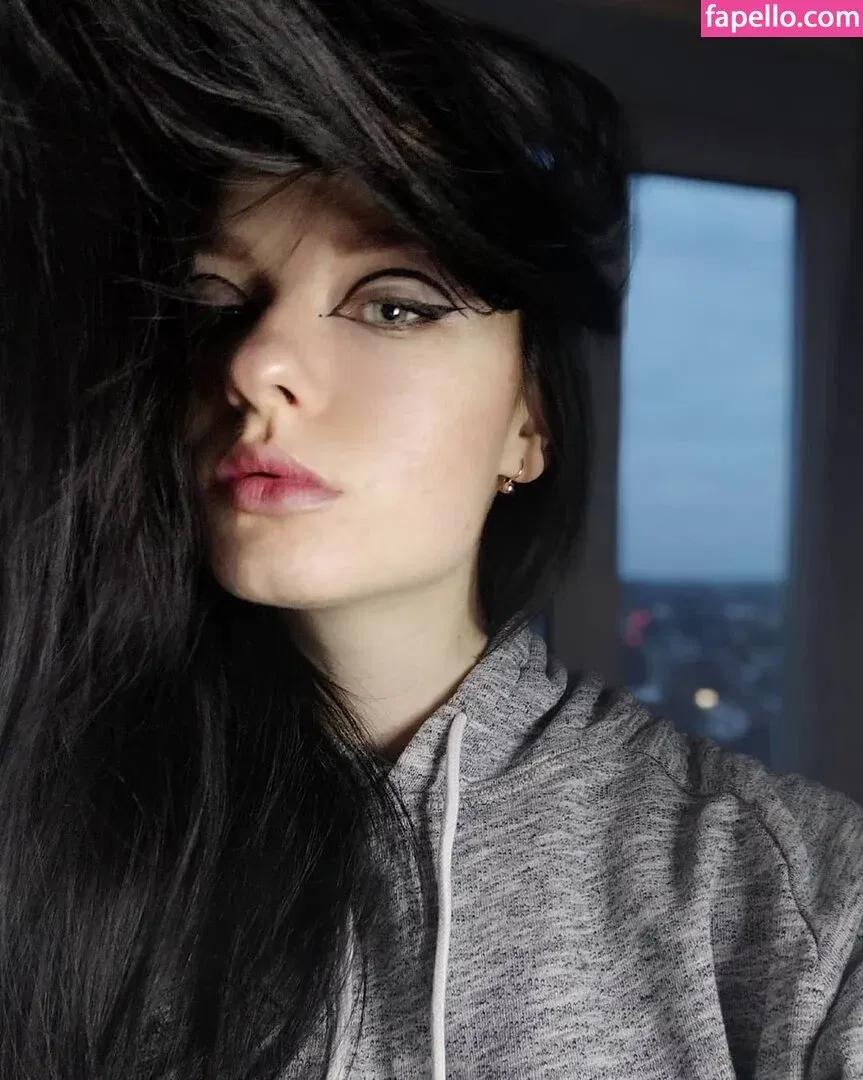 innervus Onlyfans Photo Gallery 