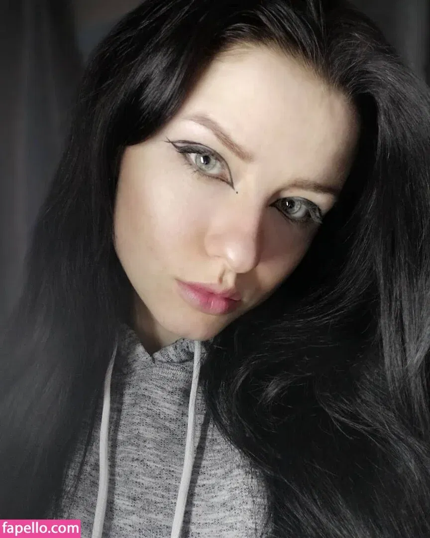 innervus Onlyfans Photo Gallery 