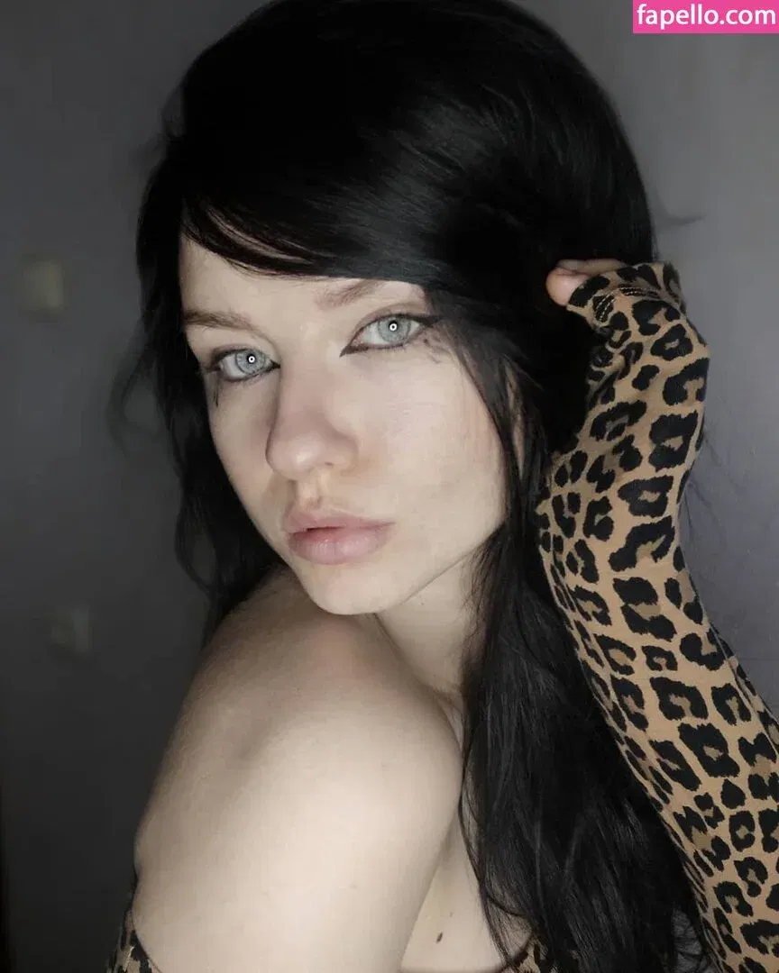 innervus Onlyfans Photo Gallery 