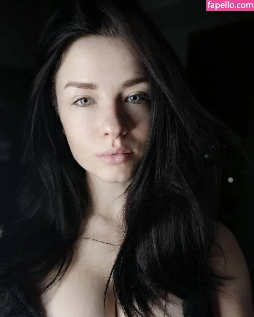 innervus Onlyfans Photo Gallery 