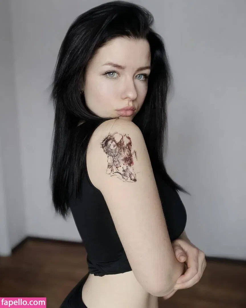 innervus Onlyfans Photo Gallery 