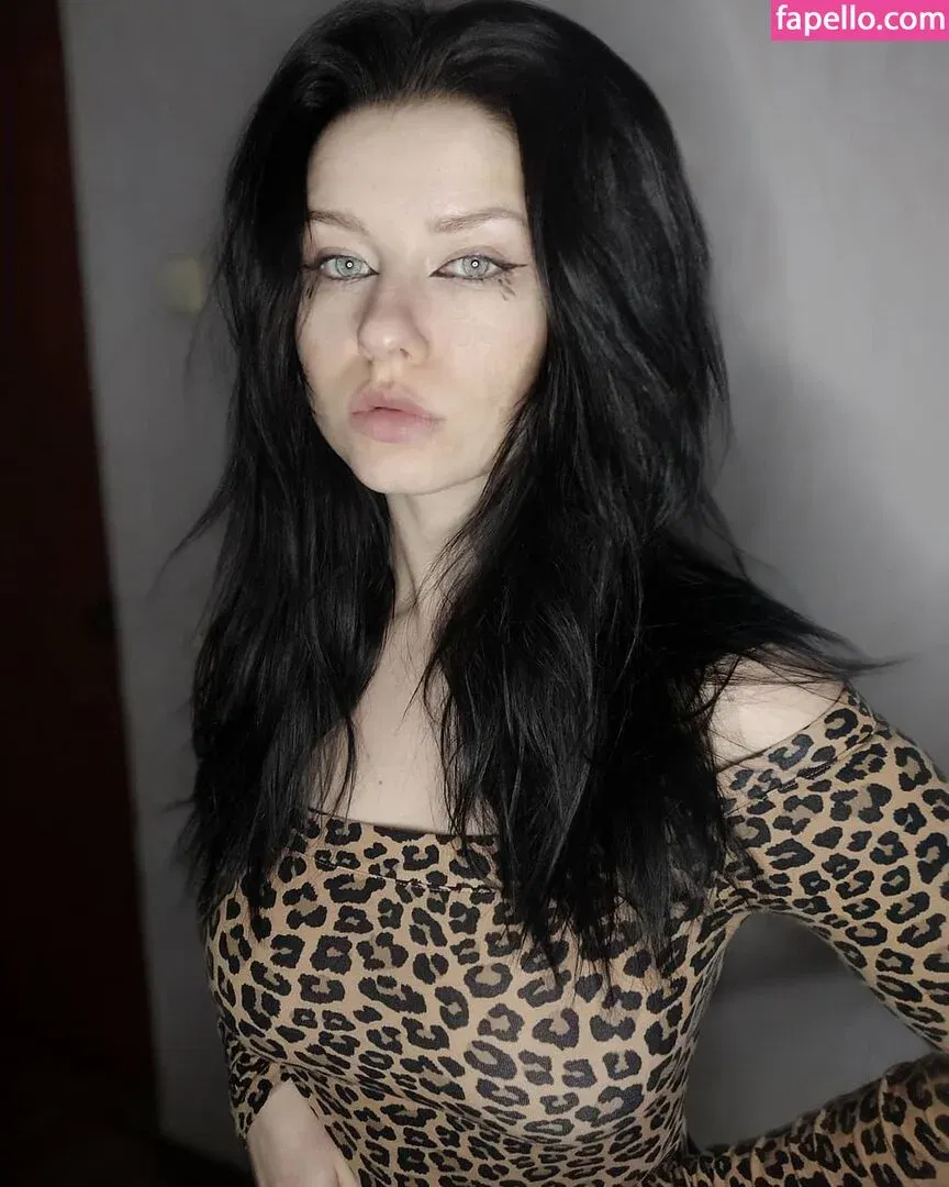 innervus Onlyfans Photo Gallery 