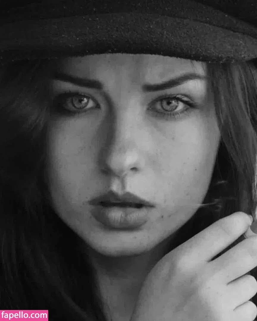 innervus Onlyfans Photo Gallery 