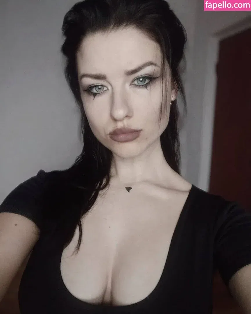 innervus Onlyfans Photo Gallery 