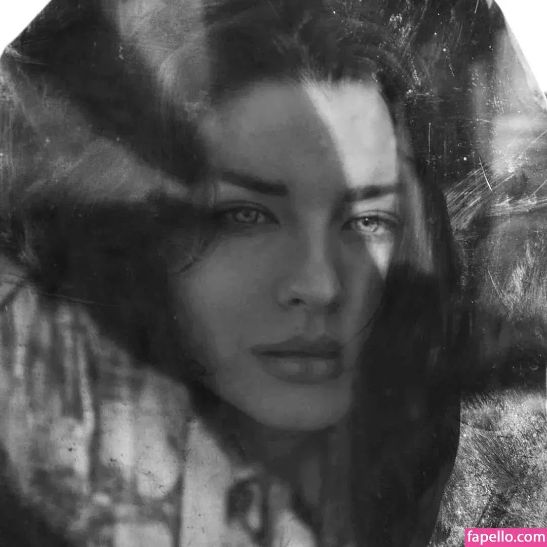 innervus Onlyfans Photo Gallery 