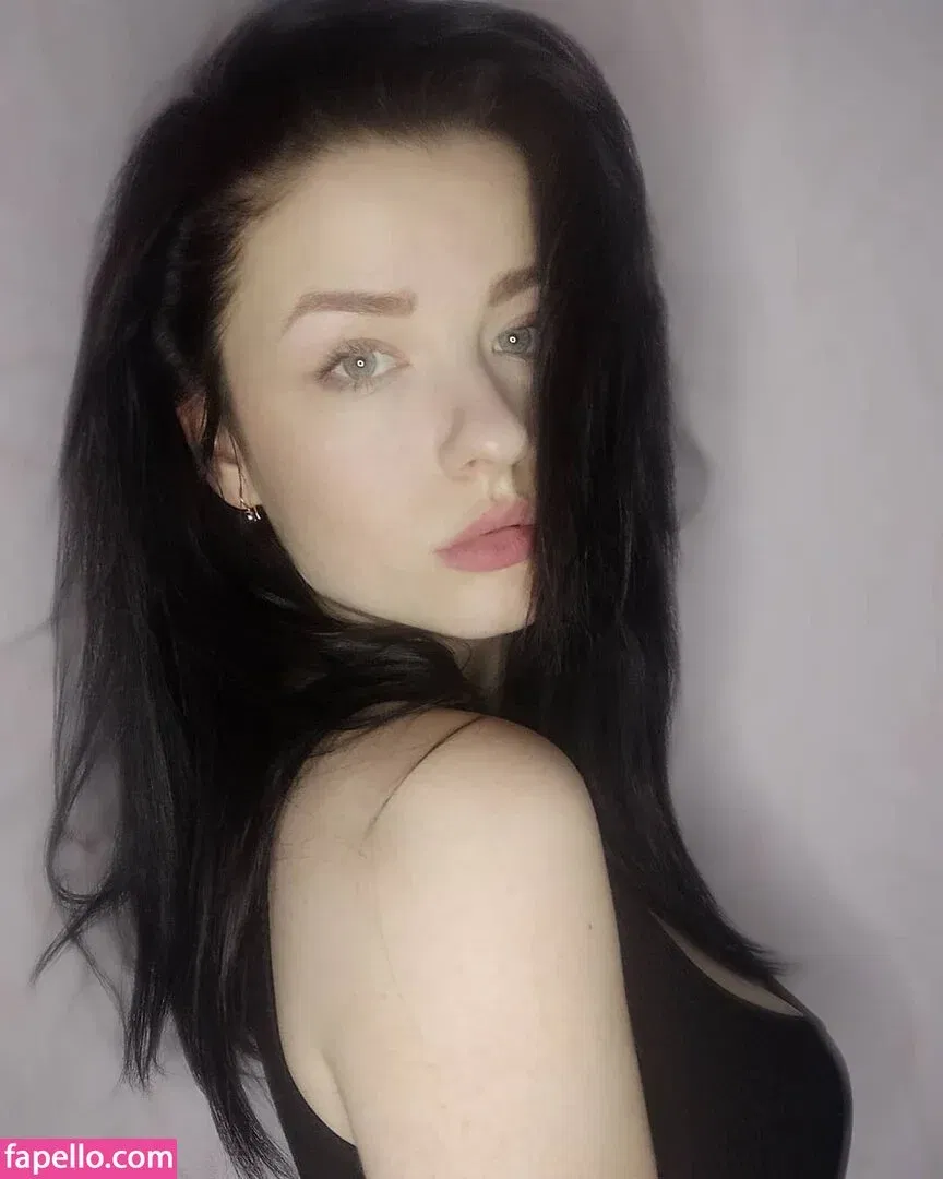 innervus Onlyfans Photo Gallery 