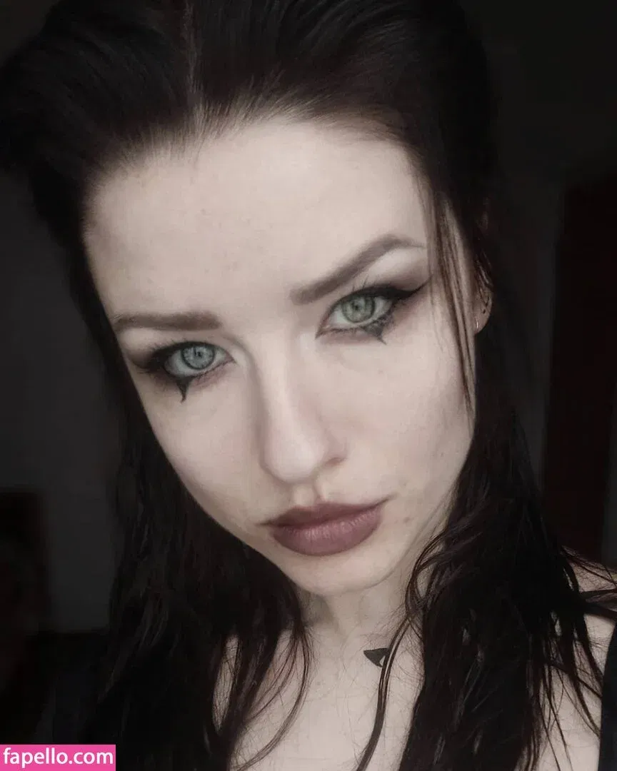 innervus Onlyfans Photo Gallery 