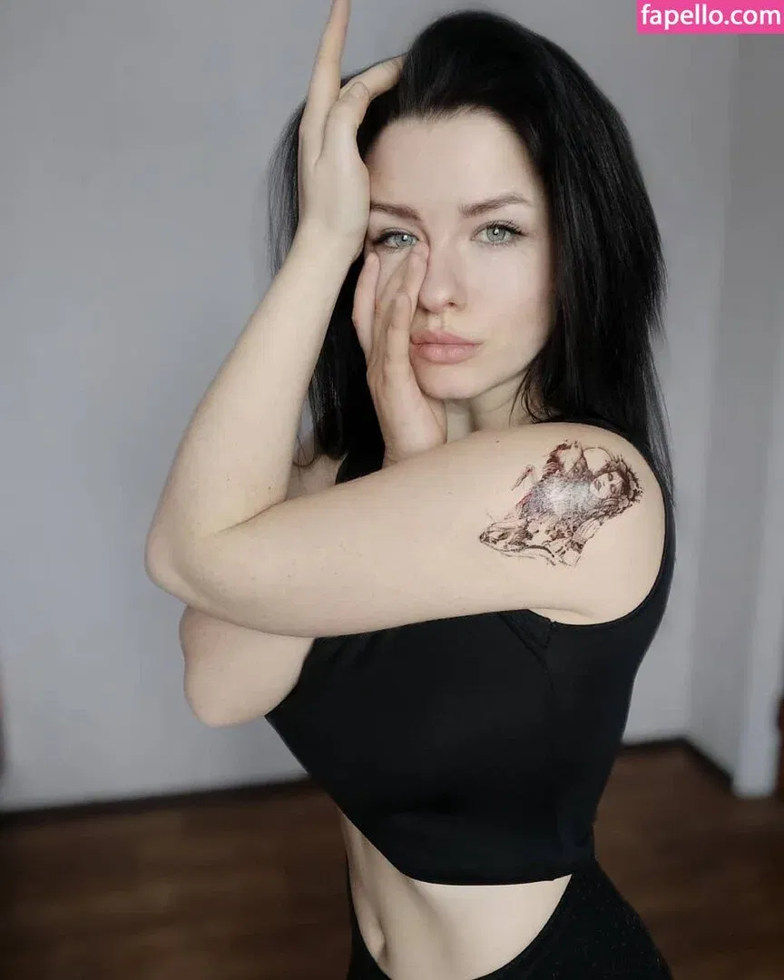 innervus Onlyfans Photo Gallery 