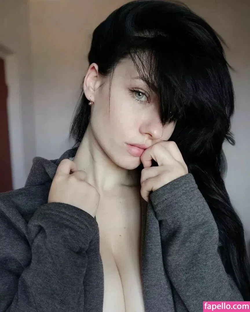 innervus Onlyfans Photo Gallery 