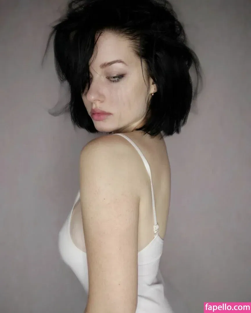 innervus Onlyfans Photo Gallery 