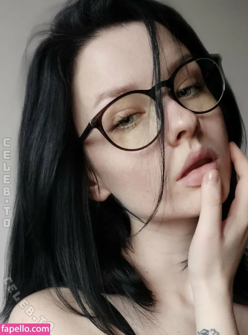 innervus Onlyfans Photo Gallery 