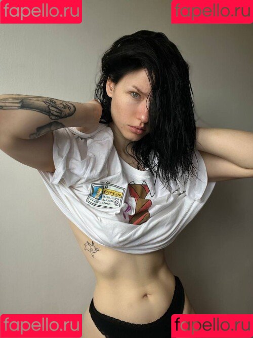 innervus Onlyfans Photo Gallery 