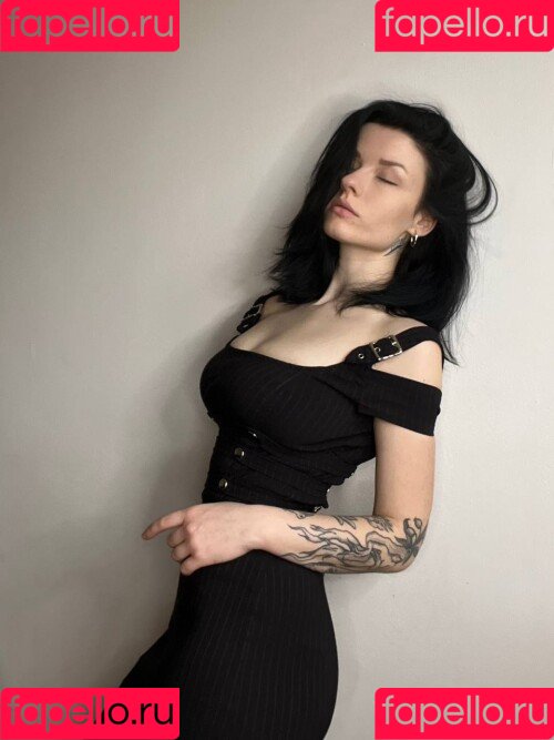 innervus Onlyfans Photo Gallery 