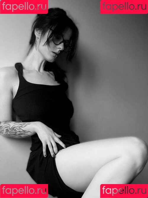 innervus Onlyfans Photo Gallery 