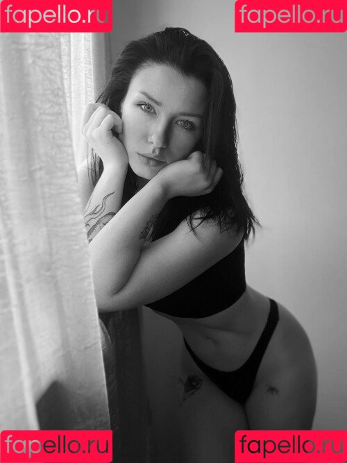 innervus Onlyfans Photo Gallery 