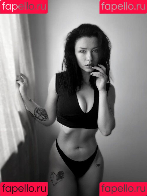 innervus Onlyfans Photo Gallery 