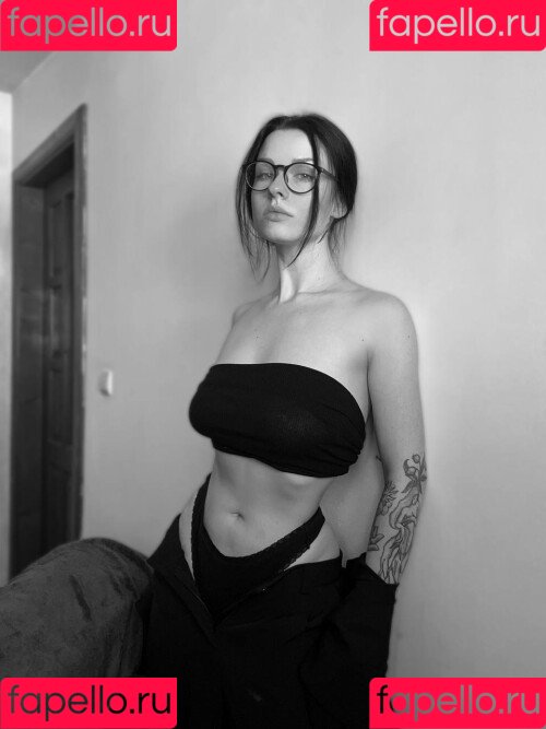 innervus Onlyfans Photo Gallery 