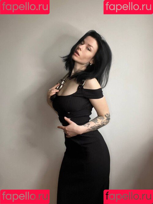 innervus Onlyfans Photo Gallery 