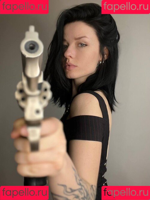 innervus Onlyfans Photo Gallery 