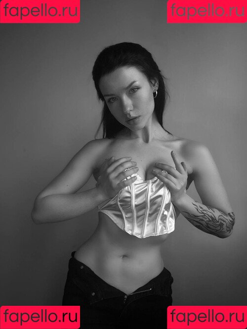 innervus Onlyfans Photo Gallery 