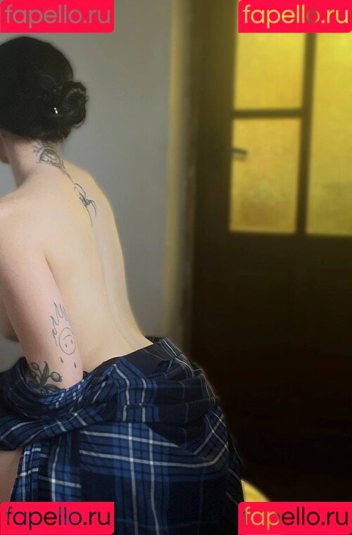 innervus Onlyfans Photo Gallery 