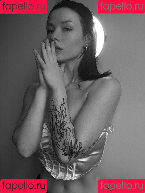 innervus Onlyfans Photo Gallery 