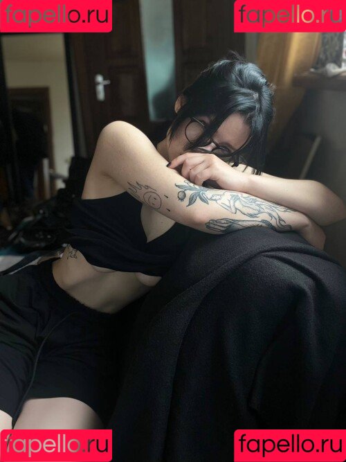 innervus Onlyfans Photo Gallery 