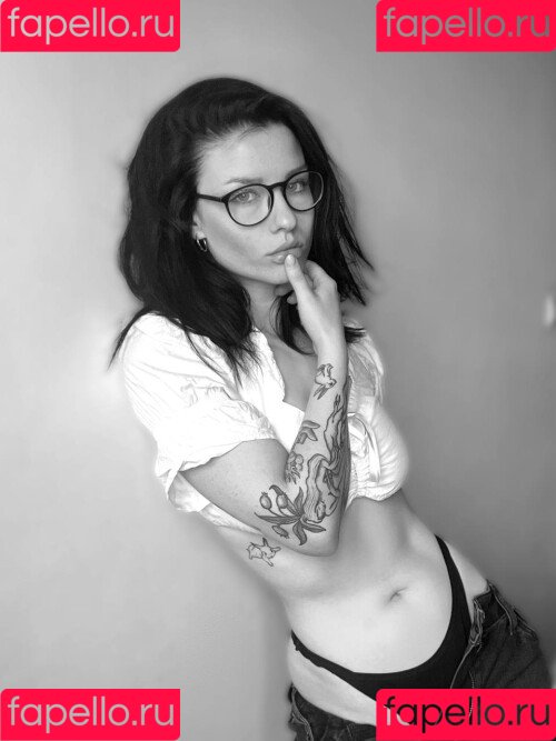 innervus Onlyfans Photo Gallery 