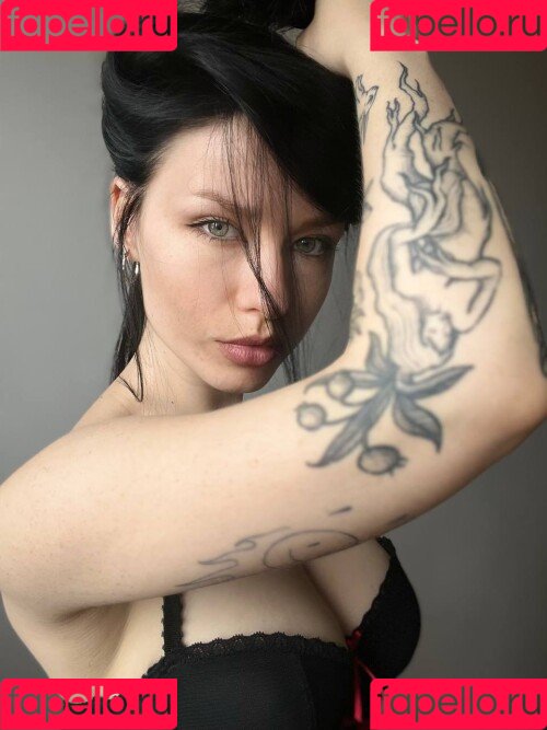 innervus Onlyfans Photo Gallery 