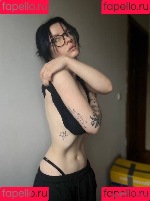 innervus Onlyfans Photo Gallery 