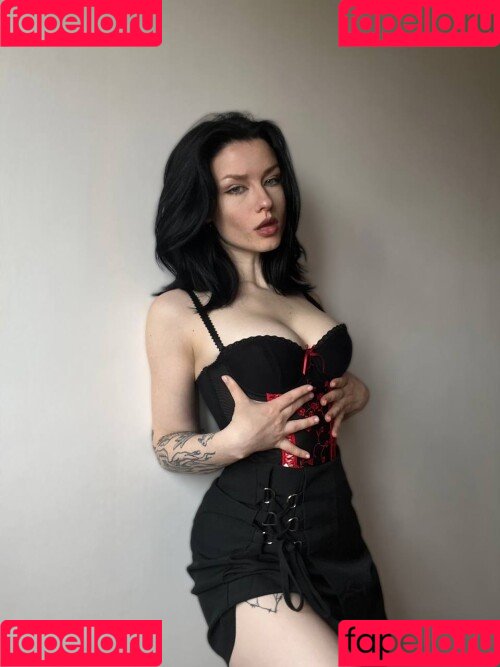 innervus Onlyfans Photo Gallery 