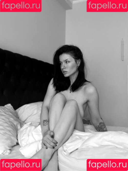 innervus Onlyfans Photo Gallery 