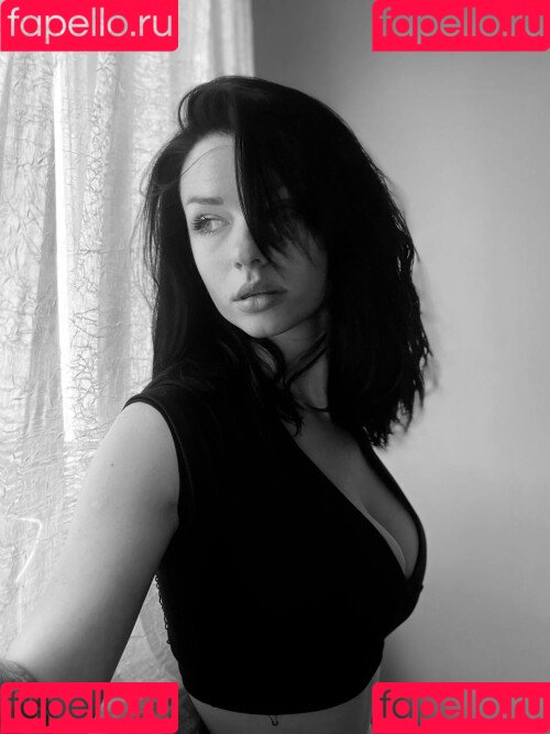 innervus Onlyfans Photo Gallery 