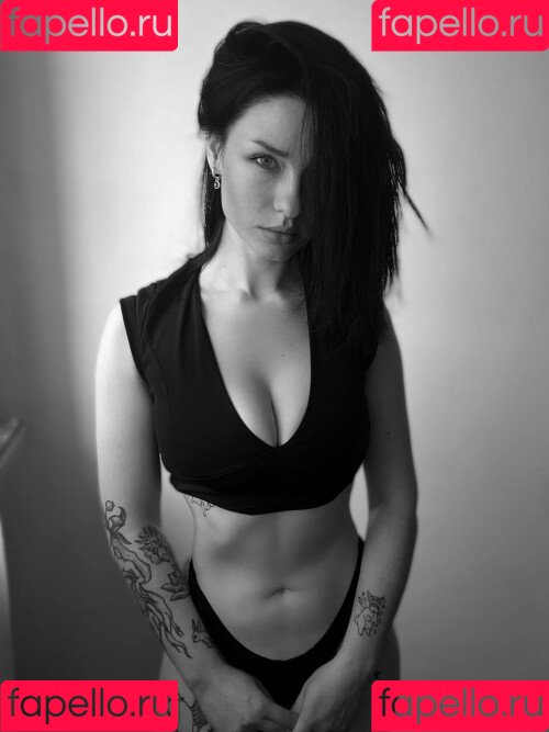 innervus Onlyfans Photo Gallery 