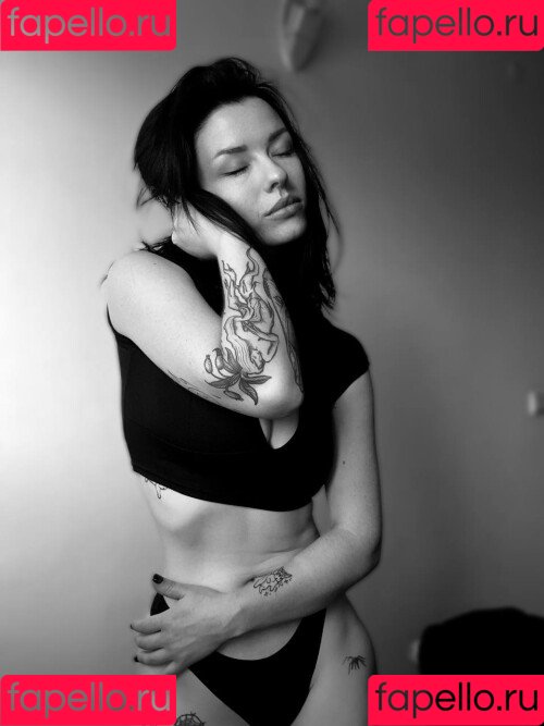 innervus Onlyfans Photo Gallery 