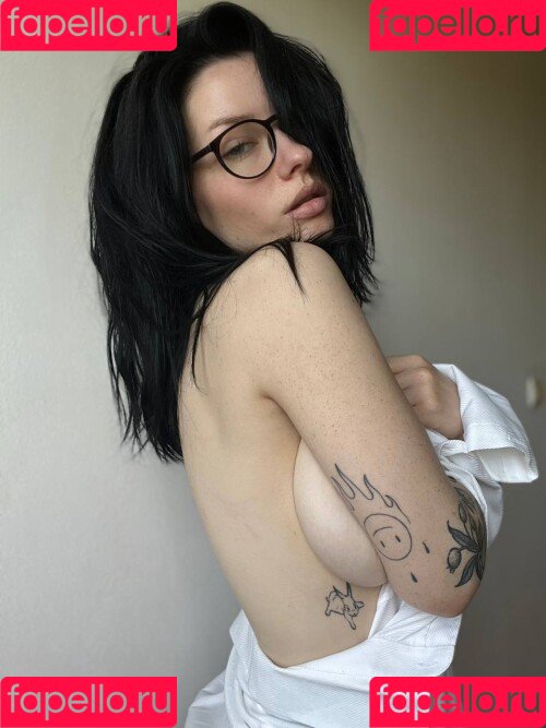 innervus Onlyfans Photo Gallery 