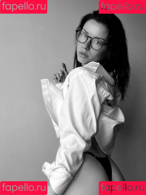 innervus Onlyfans Photo Gallery 