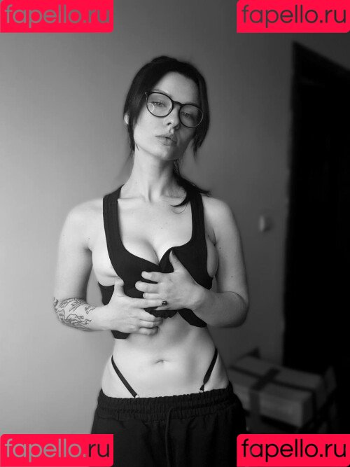 innervus Onlyfans Photo Gallery 