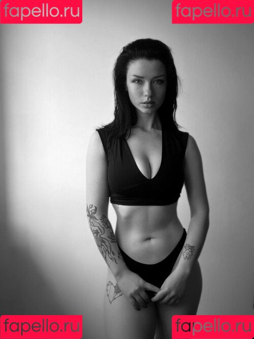 innervus Onlyfans Photo Gallery 