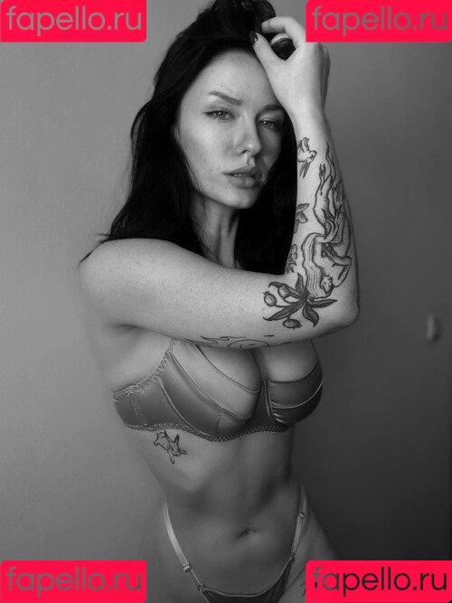 innervus Onlyfans Photo Gallery 