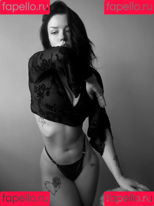 innervus Onlyfans Photo Gallery 