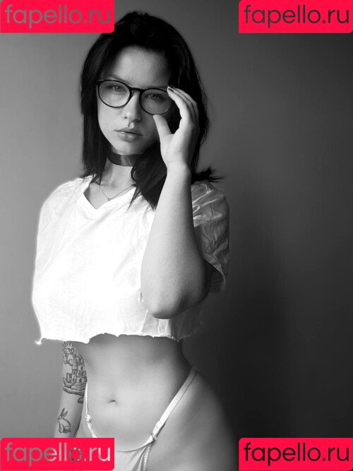 innervus Onlyfans Photo Gallery 